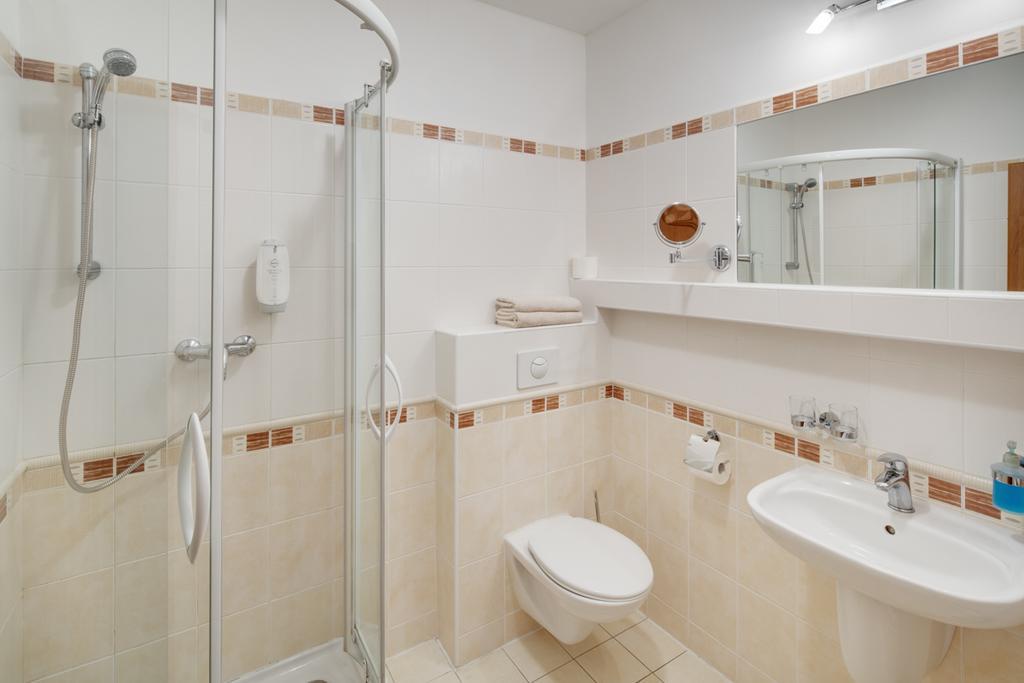 Hotel Kolonie Křivoklát المظهر الخارجي الصورة