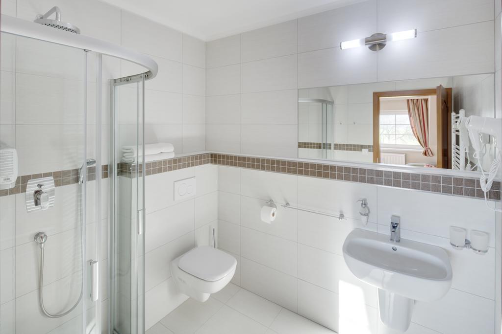 Hotel Kolonie Křivoklát المظهر الخارجي الصورة